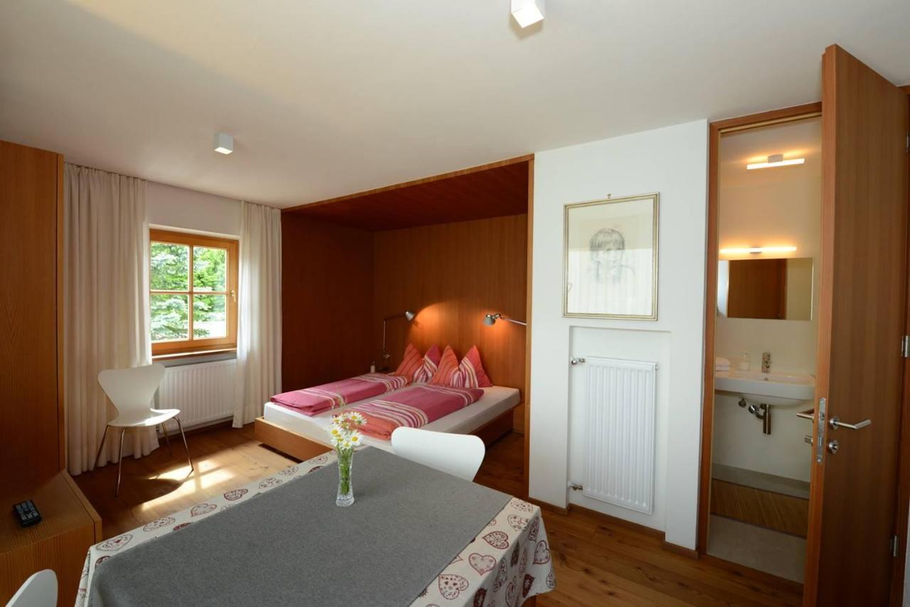 Appartments Markus Kofler Sexten Zimmer foto